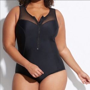 Livi Active Zip up one piece with mesh back